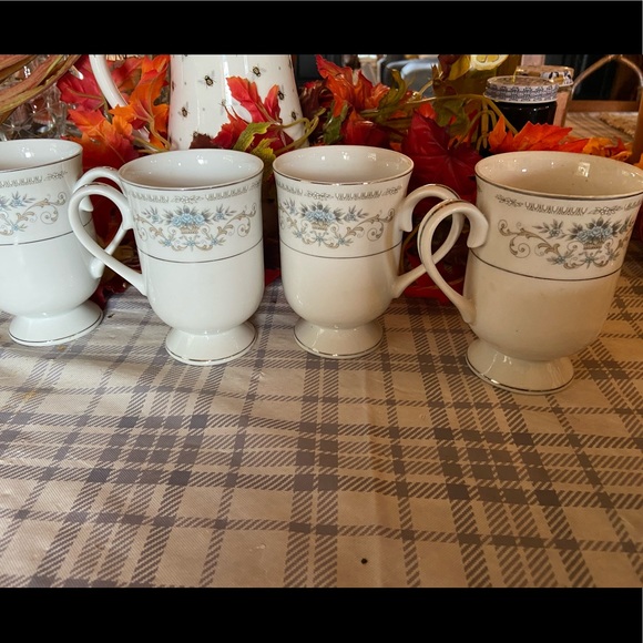 Vintage Diane of Japan China mugs